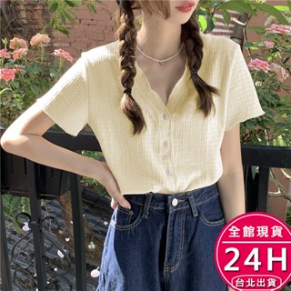 【梨卡】隔日到貨 女裝 上衣 甜辣短版上衣 溫柔風辣妹 短袖雪紡衫 度假穿搭 高腰v領氣質上衣 GA325【現貨24H】