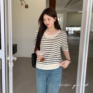 CCGIRL中大尺碼 經典條紋針織假兩件設計圓領短袖上衣-適L～4L《20641》大尺碼女裝 中大尺碼上衣