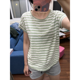 ［公主皮箱-二手］NG綠白橫條短袖兩側抓皺上衣T恤