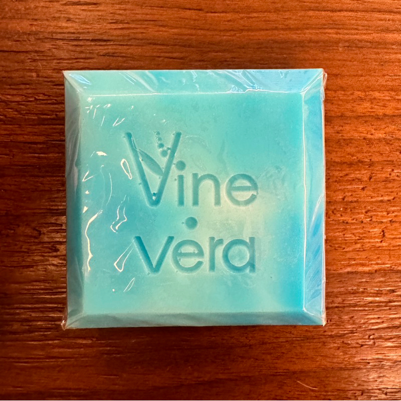 ［現貨免運］全新專櫃 Vine Vera 手工精油香皂 異色引誘手工皂 幸福海手工皂100g
