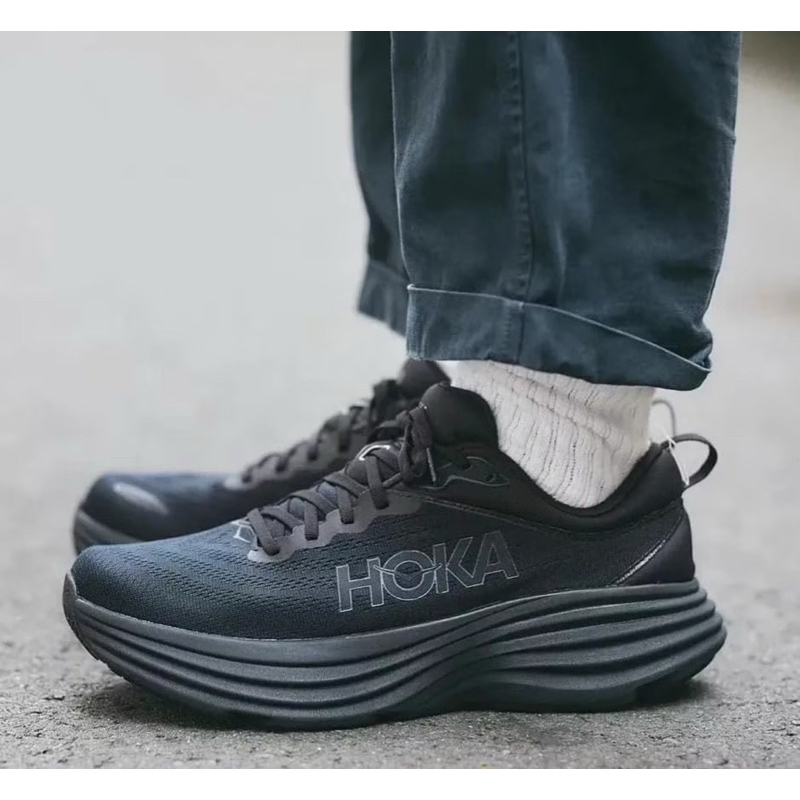 Hoka One One Bondi 8  寬楦 全黑  厚底增高 23.5二手
