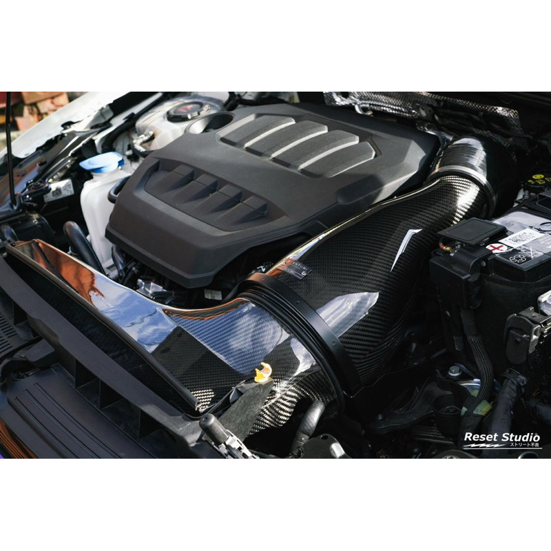 VOLKSWAGEN GOLF 8R EVENTURI 碳纖維進氣套件