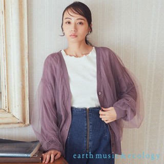 earth music&ecology 薄紗雙層拼接落肩V領開襟罩衫(1K43L2D0700)