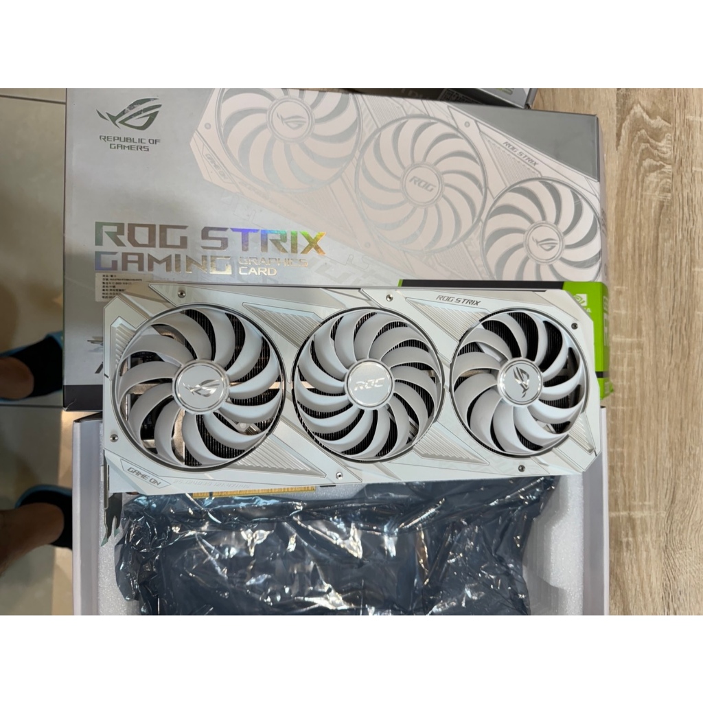 ASUS ROG STRIX RTX 3080 OC 10G 白色顯卡 保固到2026 卡況佳