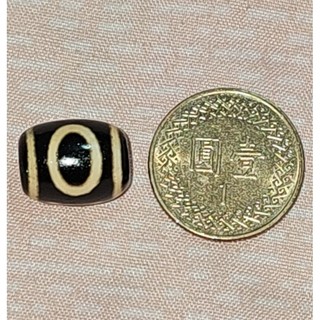 天圓地方 天地眼天珠(上肯天珠/牙黃油亮/鑲蝕) 特價