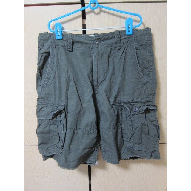 American Eagle Outfitters 口袋短褲 (W32~CLASSIC LENGTH~墨綠~)