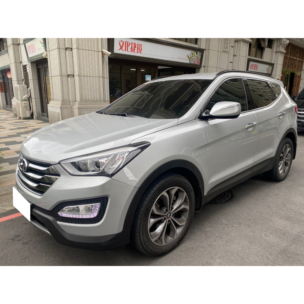 2015 HYUNDAI SANTA FE 2.2 柴油 休旅 動力十足  NT$300,000