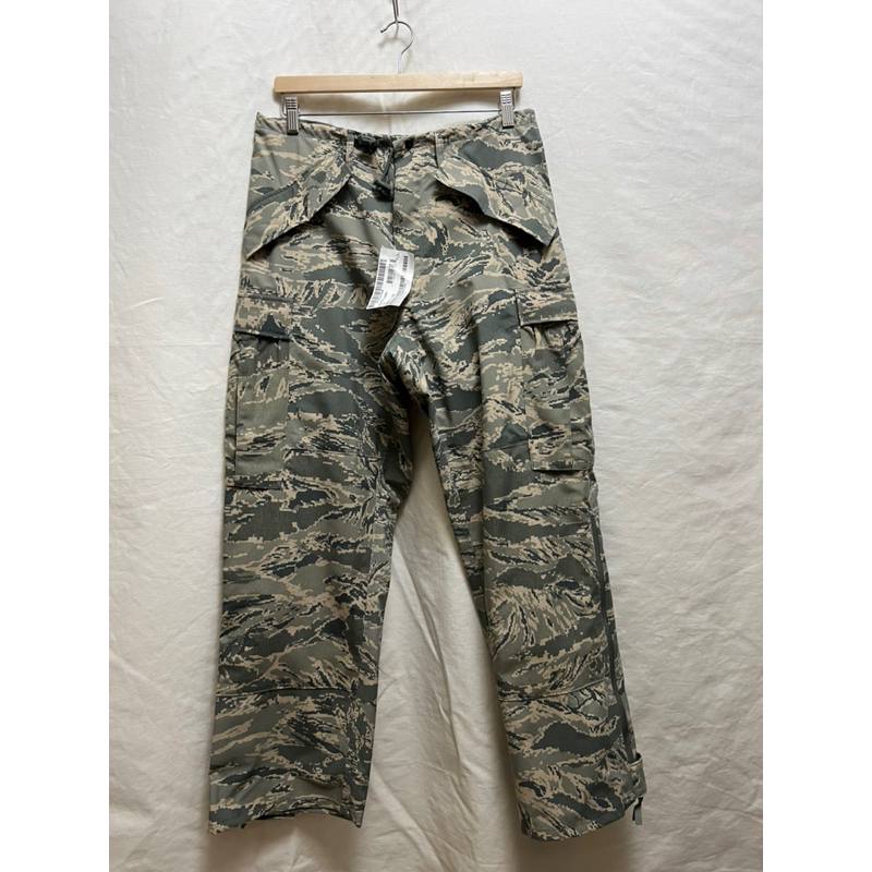 37-44🇺🇸美軍公發 USAF 空軍 ABU 虎紋數位迷彩 GORE-TEX 長褲 尺寸：S-R 全新庫存品
