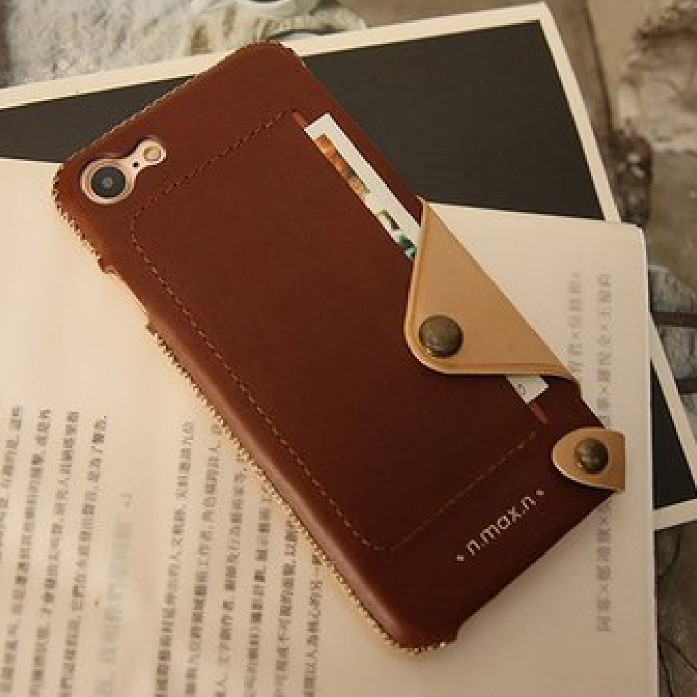 【n max n 台灣設計品牌】iPhone7 iPhone8/4.7吋 經典系列極簡款側入手機皮套- 馬鞍棕(福利品)