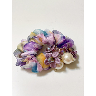 紫色瀅白珠水鑽布花髮圈手鍊髮飾