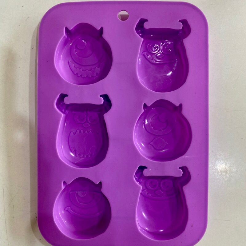 二藍｜全新·迪士尼 怪獸電力公司 米奇 小熊維尼 大臉製冰盒 巧克力盒