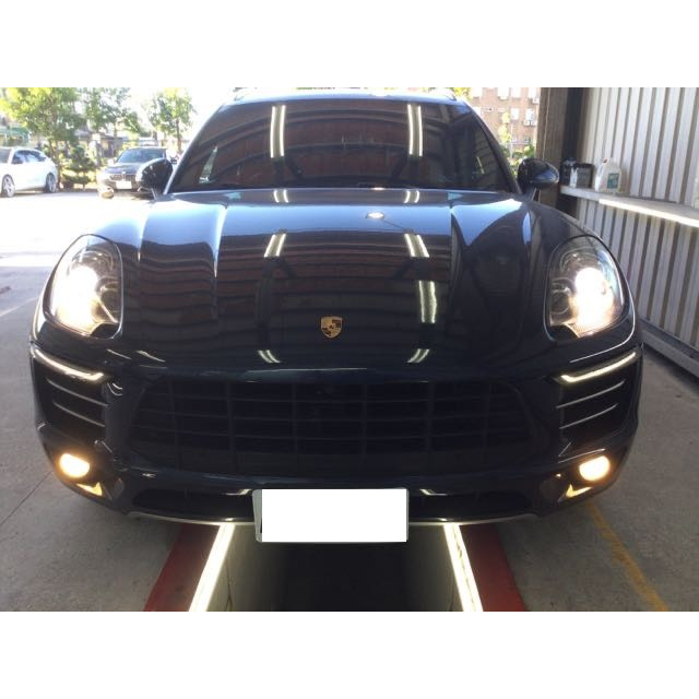 2015 PORSCHE MACANS 3.0L 柴油 9萬公里 深藍色 NT$1,100,000