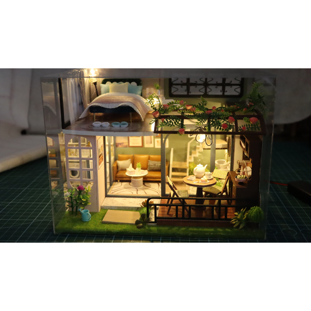 迷你袖珍屋娃娃屋 DIY小屋 完成品  小半花園