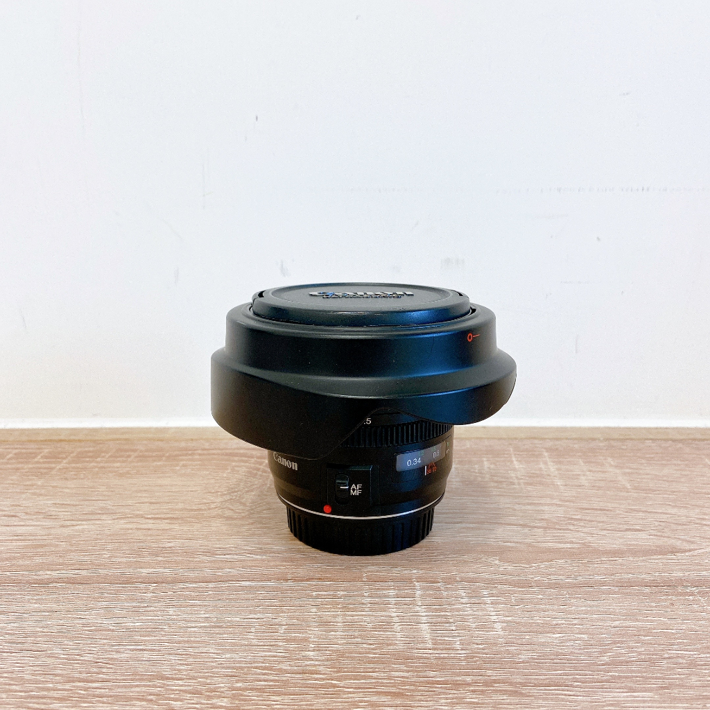 (小巧超廣角) 含遮光罩 Canon EF 20-35mm f/3.5-4.5 USM 經典廣角鏡頭 vlog用 二手