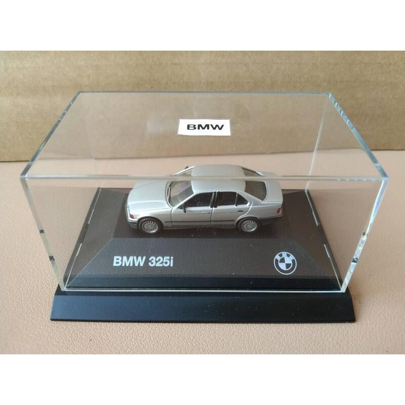 1:87 HERPA BMW 325i