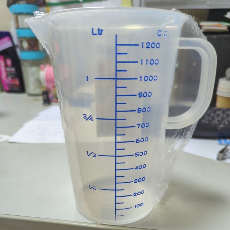 PP塑膠量杯1200c.c 台灣製造