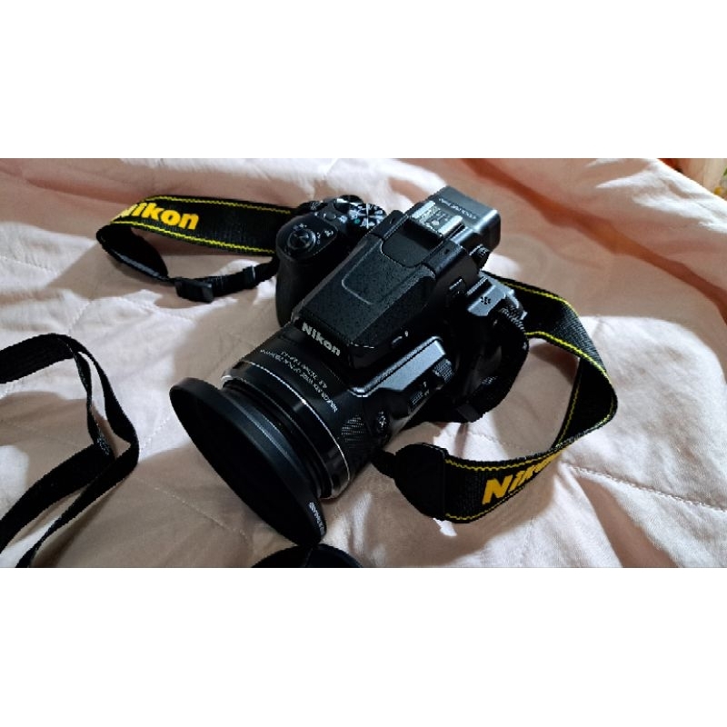 Nikon P950相機 送二個包包，三個電池，128G記憶卡，保養組