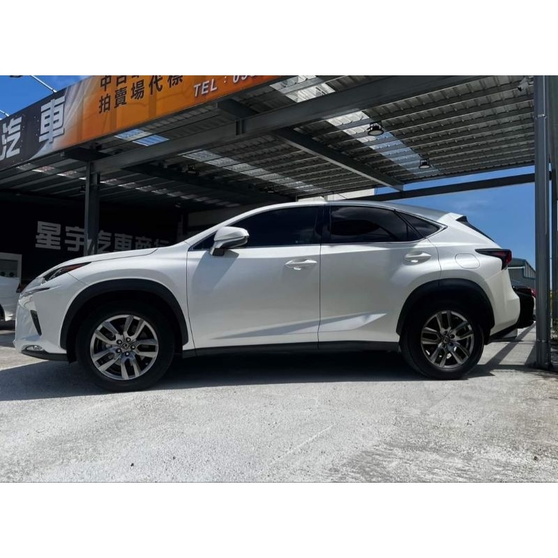 2018年Lexus NX300中古車 六速自排 原廠保養 一手女用 智慧型LED頭燈 自動跟車ACC冷熱通風椅自動雨刷