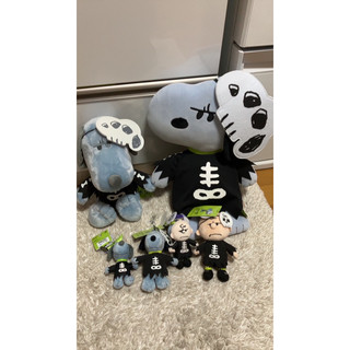 《現貨》日本環球影城Snoopy萬聖節 抱枕 史努比 查理布朗吊飾