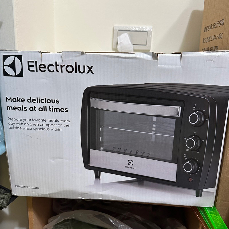 全新 伊萊克斯15L專業級電烤箱 Electrolux EOT3818K