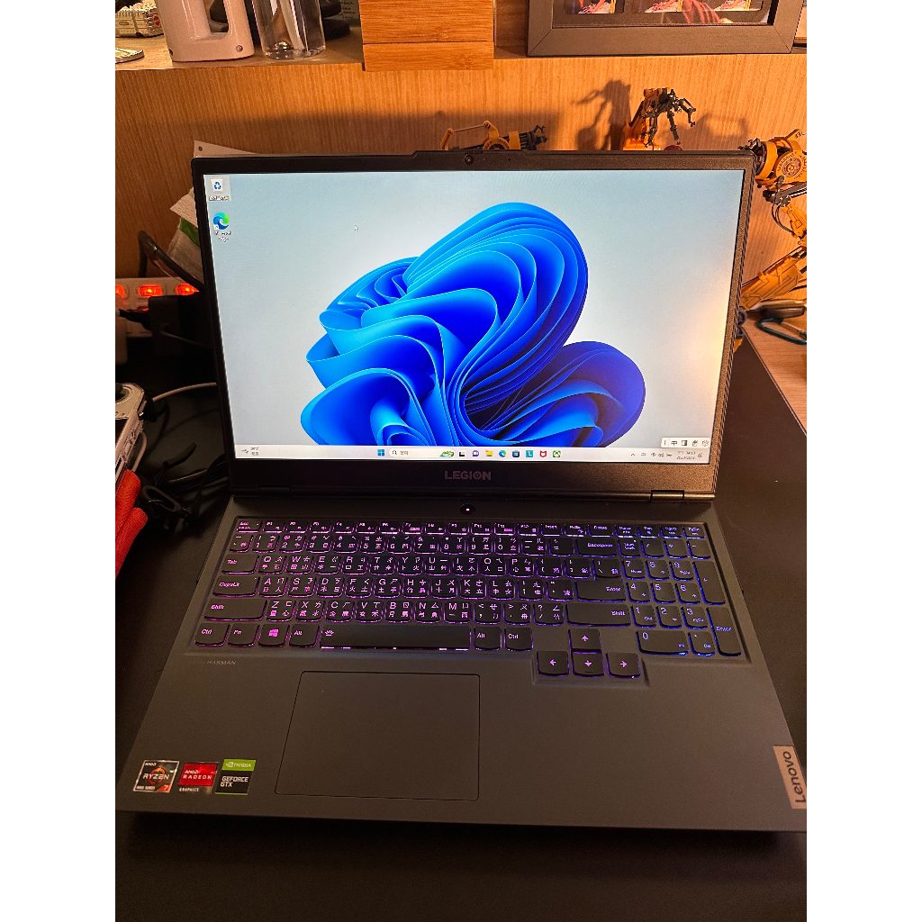 聯想Lenovo Legion 5-15ARH05 R7-4800H/GTX1650/16GB/256GB+1TB 電競