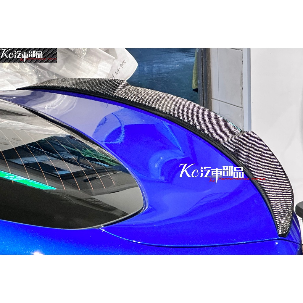 Kc汽車部品 BMW G26 [X款] 尾翼 乾式碳纖維
