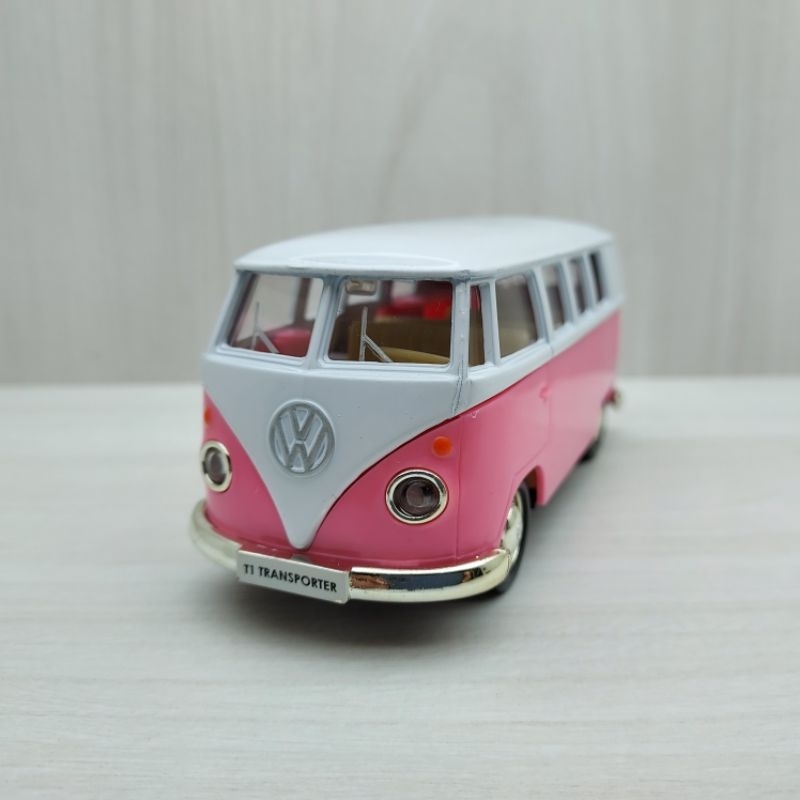 宅米吉 全新盒裝現貨~1:36~福斯廂型車 Bus T1 粉紅白色塗裝 合金 模型車 迴力車 玩具 收藏 交通