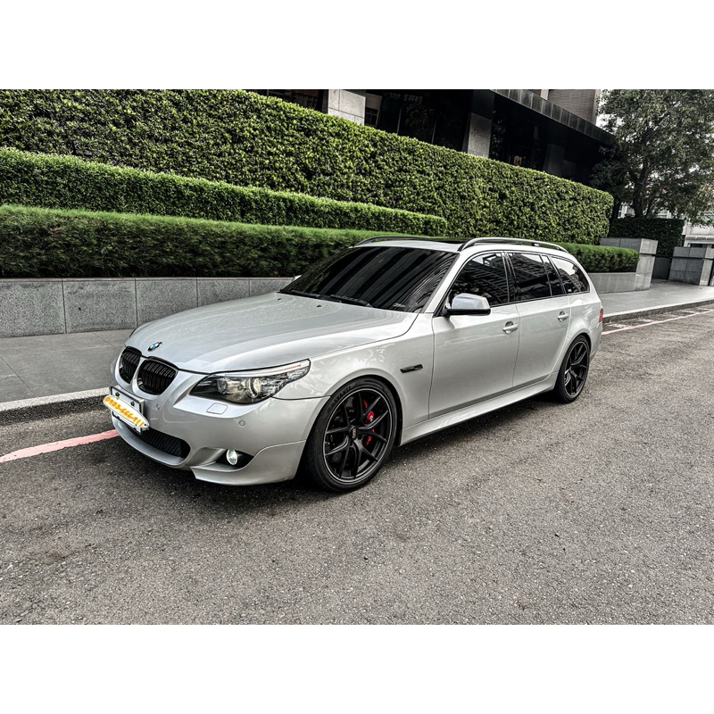 優質嚴選中古車二手車商行 BMW 寶馬 5SERIES E61 530XI M SPORT  TOURING