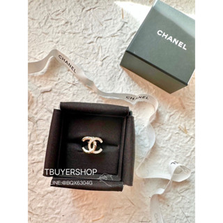 [TBUYERSHOP ] 臺灣現貨🌟 Chanel 半鑽雕刻 雙c戒指 尺寸淡金52