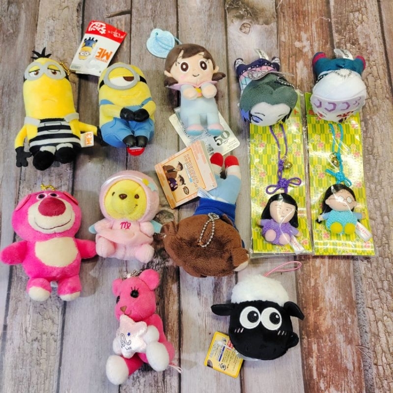 日本 小小兵 哆啦a夢 鬼滅之刃 玩具總動員 維尼 柯南 小丸子 momo熊 笑笑羊 吊飾 娃娃 公仔 布偶 玩偶 玩具