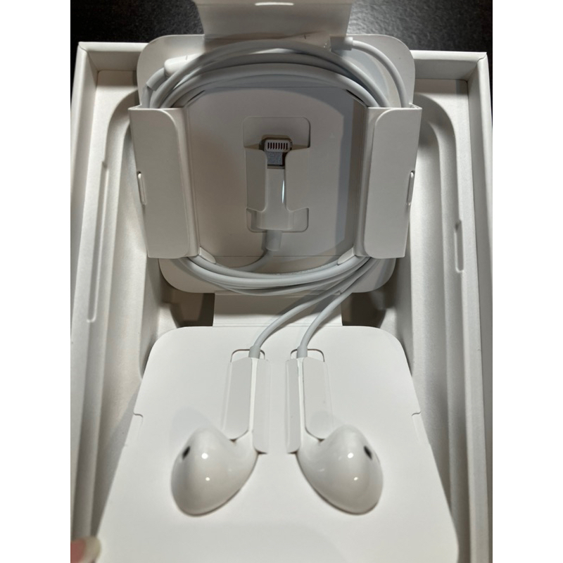 全新 原廠 iPhone 8 plus手機附的Apple EarPods線控耳機
