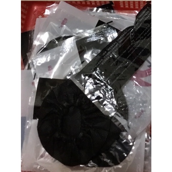 黑色不織布麥克風套 (一包內有兩個) , 有人用於外直徑5~7CM耳機套