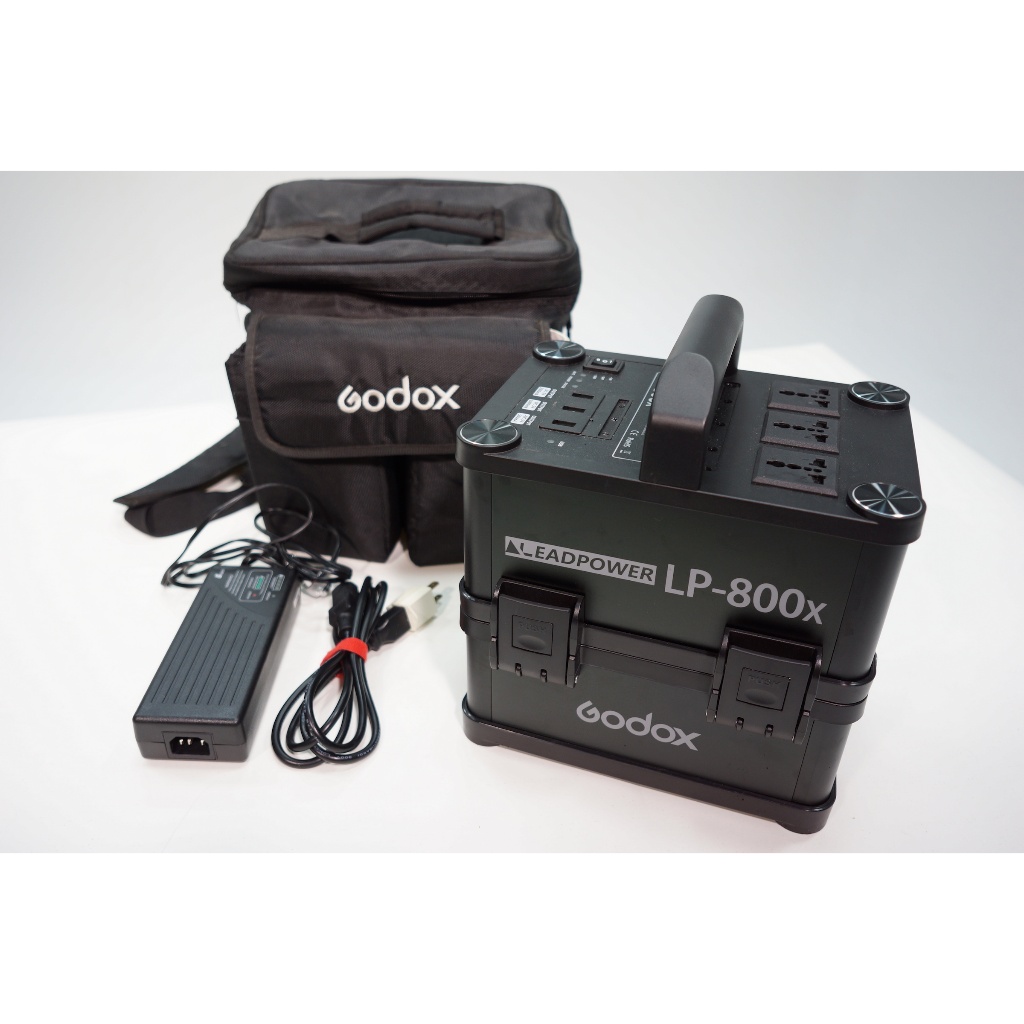 GODOX LP-800X 便㩗式110V電瓶 USB 供電 攝影 外拍 行動電源