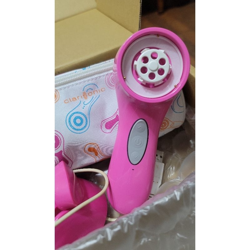 近全新-科萊麗Clarisonic ARIA音波淨膚儀／洗臉機《送全新原廠防潑水洗臉機外出收納袋》