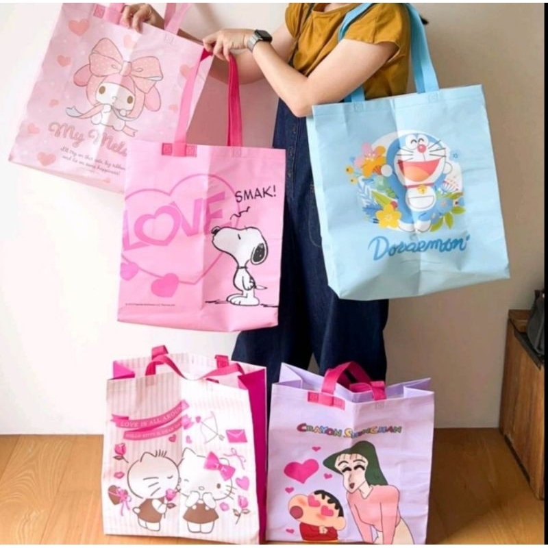 現貨 7-11 愛情系列 平價不織布環保袋 購物袋 提袋 21公升 Hello Kitty 美樂蒂 史努比