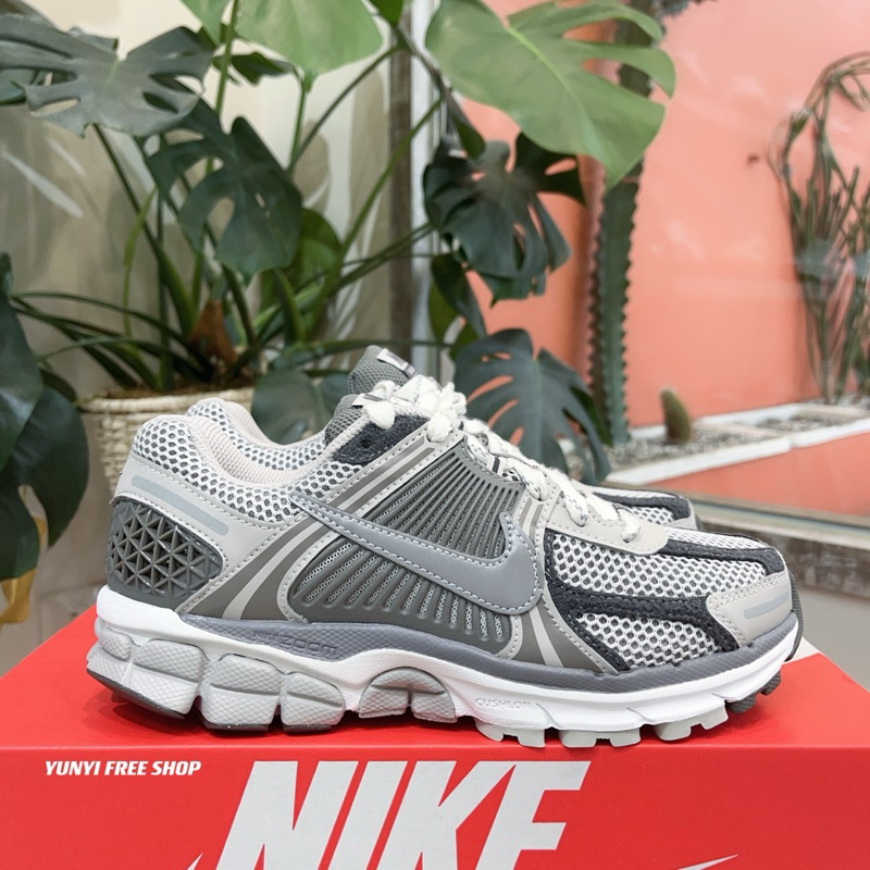 實體店面 現貨 Nike Zoom Vomero 5 卡其灰 灰色 鋼鐵灰 復古 老爹鞋 休閒跑鞋 FD0791-012