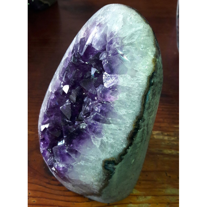 烏拉圭原皮紫晶片，紫水晶洞，烏拉圭紫晶鎮，紫晶洞紫水晶，紫水晶洞，1.825公斤