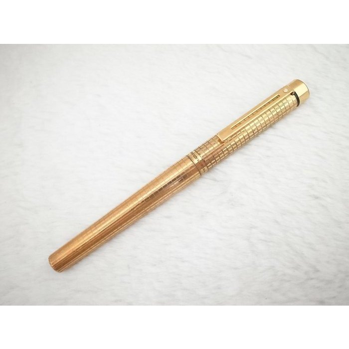 A255 一支好寫的 西華 美國製 targa 1007 金色蘇格蘭紋鋼筆(6.5成新無凹痕)