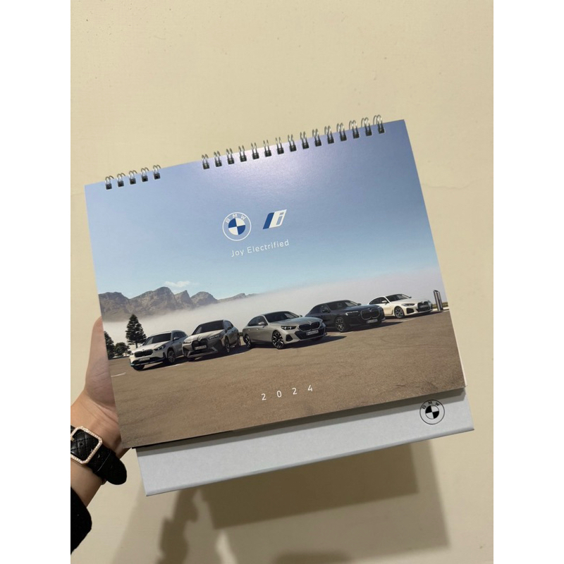 BMW 汎德 2024桌曆 月曆 限量桌曆 年曆 桌面月曆 質感桌曆 蒐藏 BMW X5 X6M iX XM M2