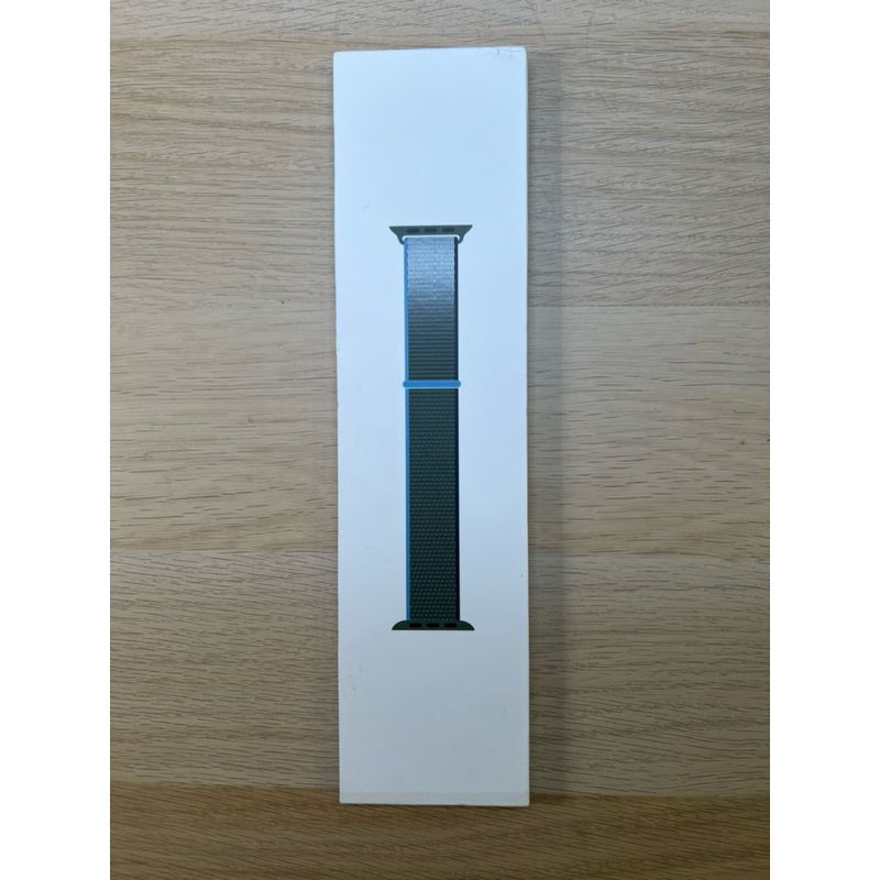 全新未拆封Apple Watch 綠色運動環錶帶 - 44 公釐Inverness Green Sport Loop