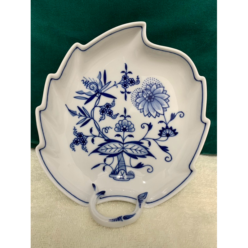 【手繪 】釉色飽滿 一級品 德國🇩🇪麥森Meissen 經典藍洋蔥 葉型盤系列(B)