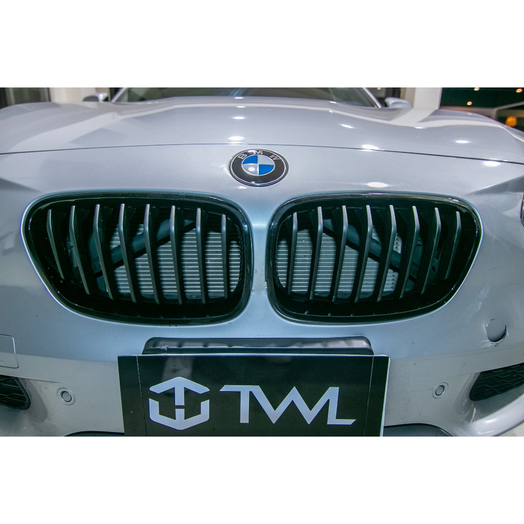 &lt;台灣之光&gt;全新 BMW F20 專用PERFORMANCE P樣式 亮黑 烤漆黑 亮光黑 鼻頭組120D 120I