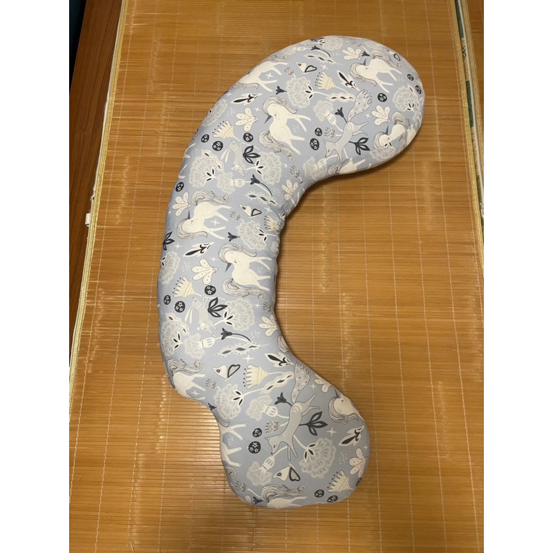 9.5極新》Hugsie 《頂級 防蟎款 涼感布》原價2680元 舒壓側睡眠 孕婦枕 哺乳枕 涼感  馥藍童話