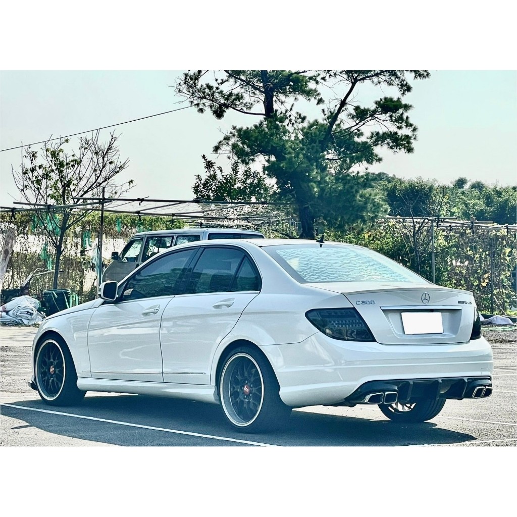 2008 BENZ C300