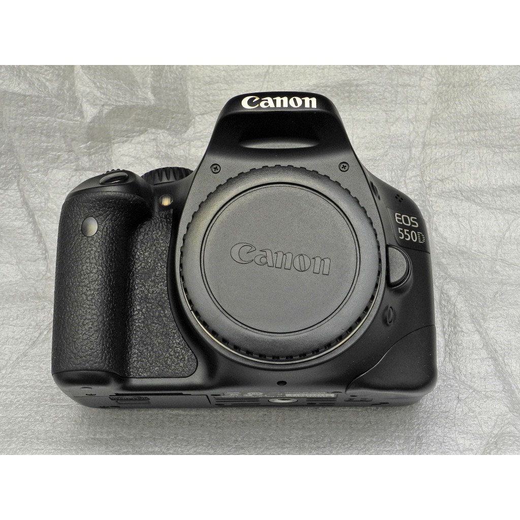 【尼人蝦皮-免運】Canon EOS 550D 數位單眼相機-單機身 (中古商品-狀況如內文說明)