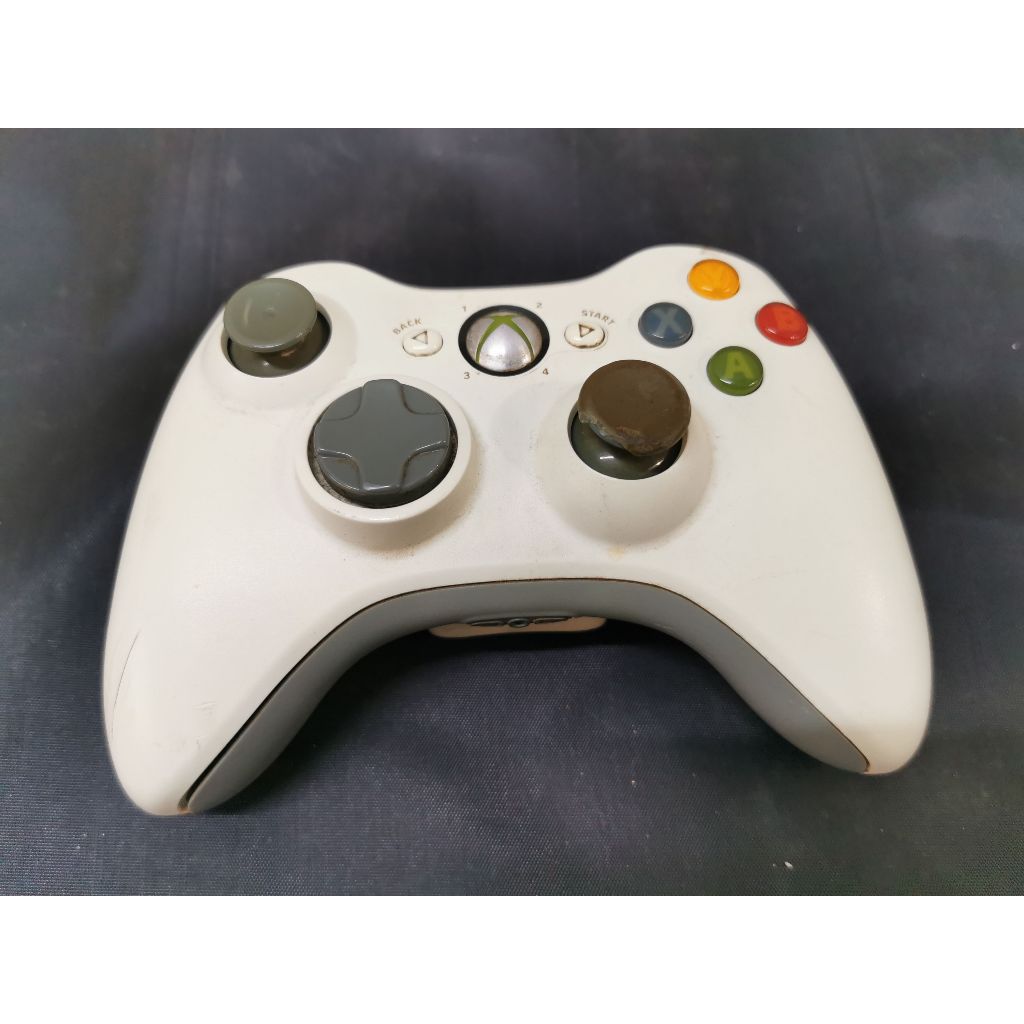 出清價! 原廠 無線 僅無電池背蓋 有破洞 功能完好 2手 XBOX 360 原廠手把 控制器 把手 賣280而已