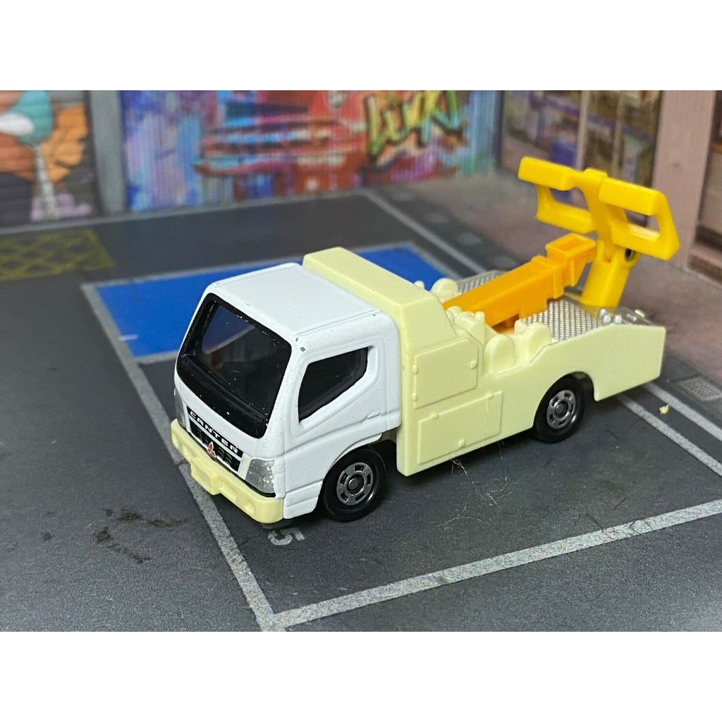 TOMICA-A18-無盒戰損-三菱CANTER道路拖吊車