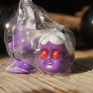 【🔥 絕版 Hapy 小惡魔 紅眼 紫色 扭蛋 】blackpearls 大Hapy 公仔 小惡魔 轉蛋 軟膠