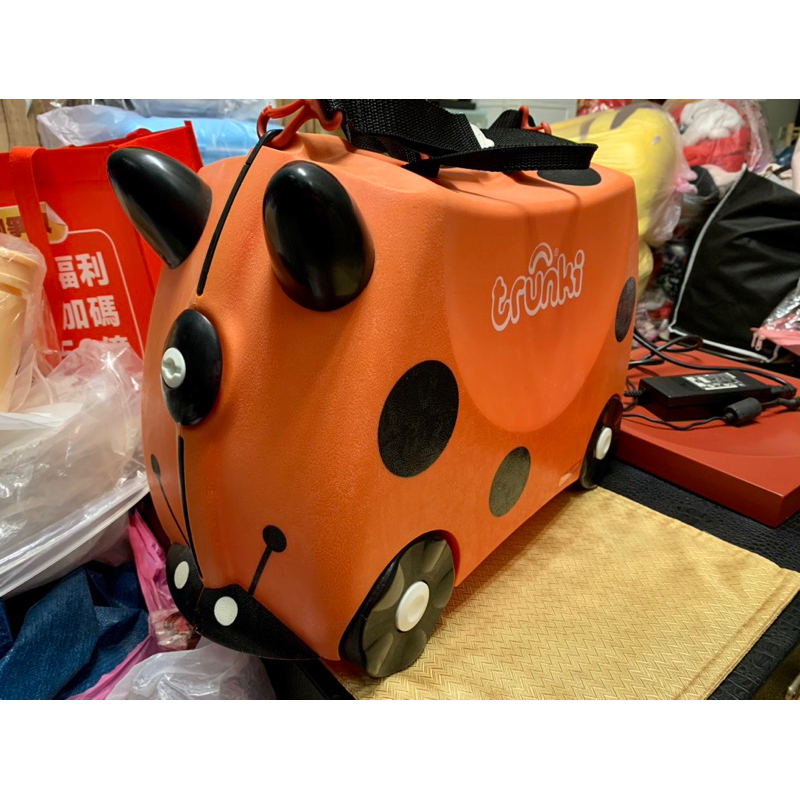 【英國Trunki】可乘坐兒童行李箱拖拉行李箱 拉桿箱 登機箱 小朋友 行李箱 可 騎乘