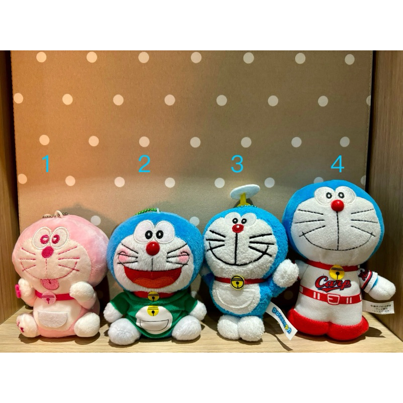 二手 玩偶出清 Doraemon 哆啦a夢 吊飾玩偶 吊飾娃娃 夾娃娃機 櫻花造型 竹蜻蜓造型 球隊造型 帽T造型